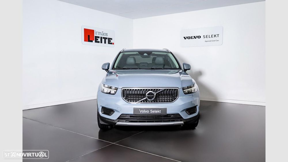 Volvo XC 40 1.5 T3 Momentum Plus — fotografia 3