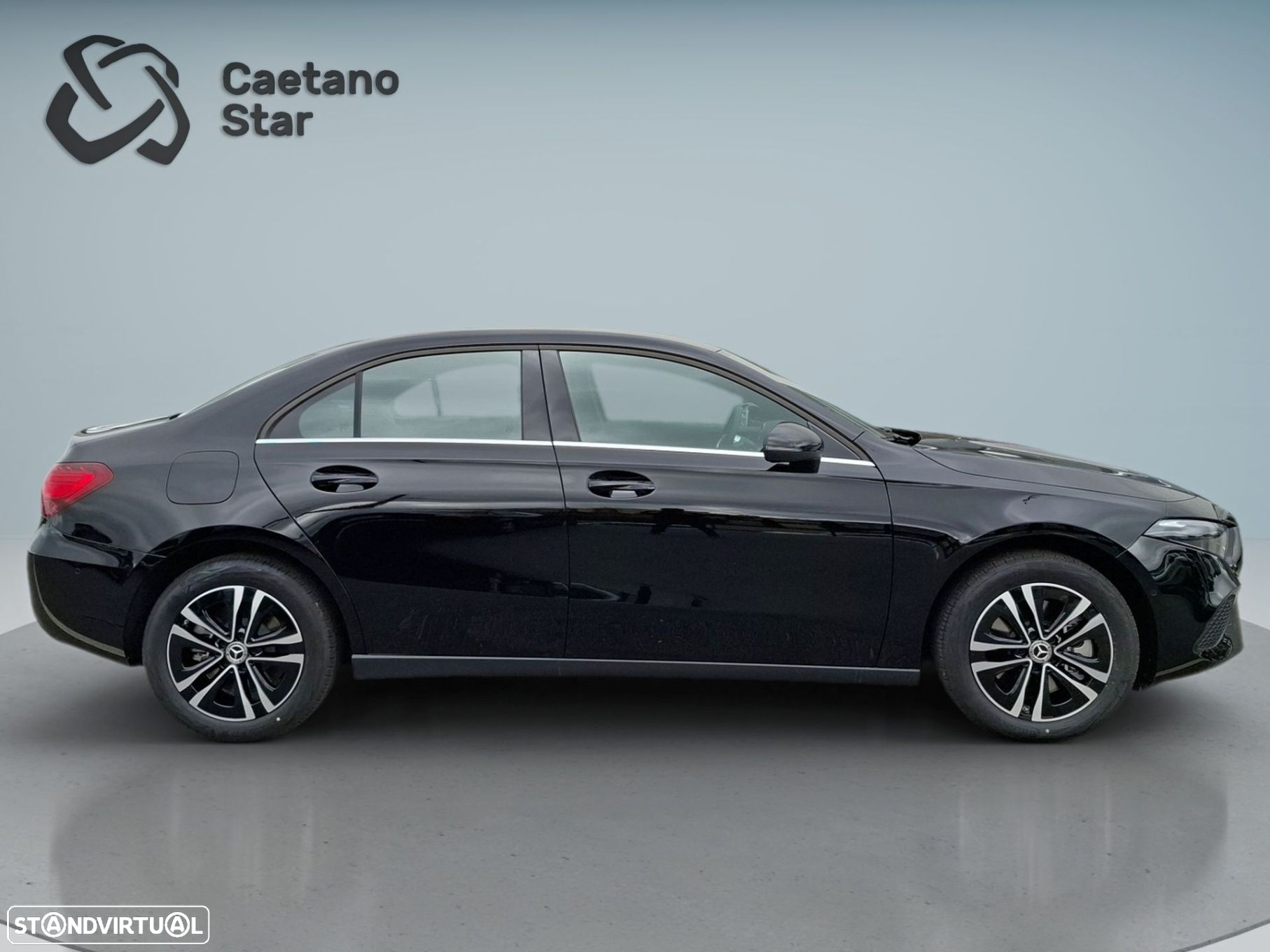 Mercedes-Benz A 250 Limousine e - 9