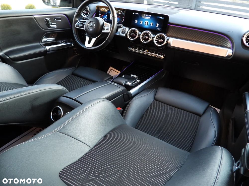 Mercedes-Benz GLB 200 d 8G-DCT Progressive Advanced - 32