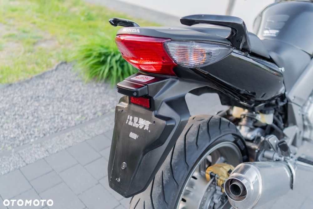Honda CBF - 27