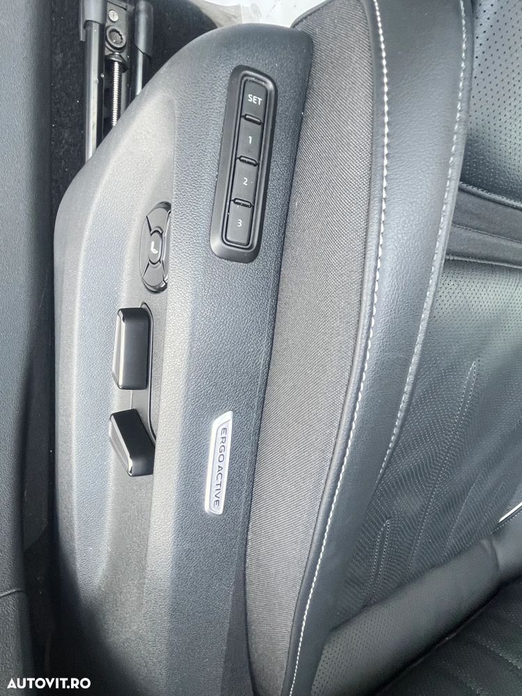 Volkswagen Tiguan 2.0 TDI DSG 4Motion Life - 13