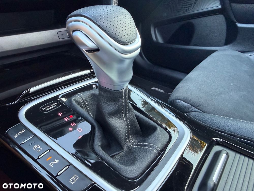 Kia ProCeed 1.5 T-GDI DCT7 OPF GT LINE - 35