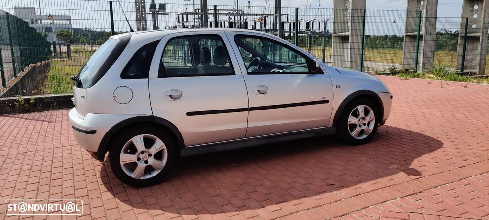 Opel Corsa 1.3 CDTI Cosmo - 3