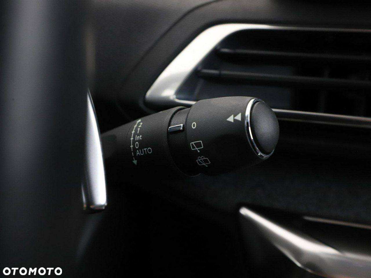 Peugeot 3008 PureTech 130 Stop & Start GPF EAT8 Allure Pack - 37
