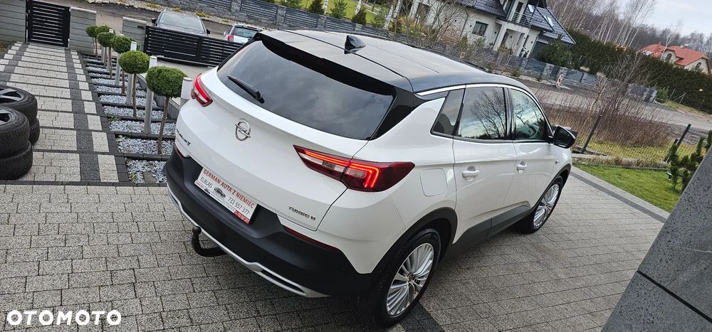 Opel Grandland X 2.0 CDTI Ultimate S&S - 3