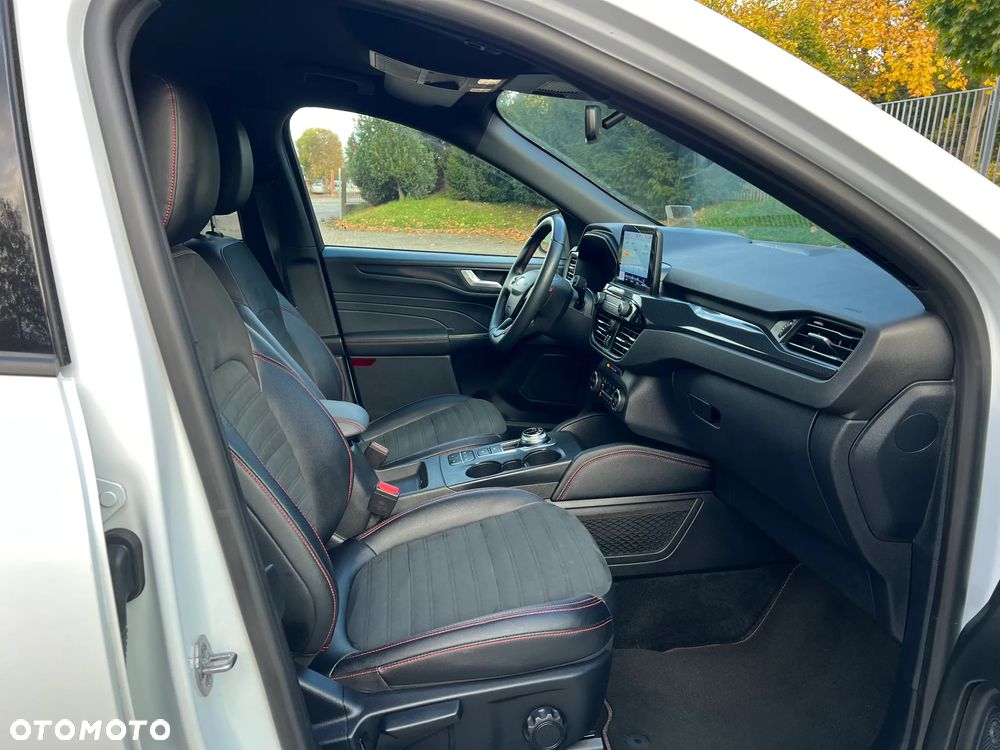 Ford Kuga 2.5P PHEV FWD ST-Line X - 15