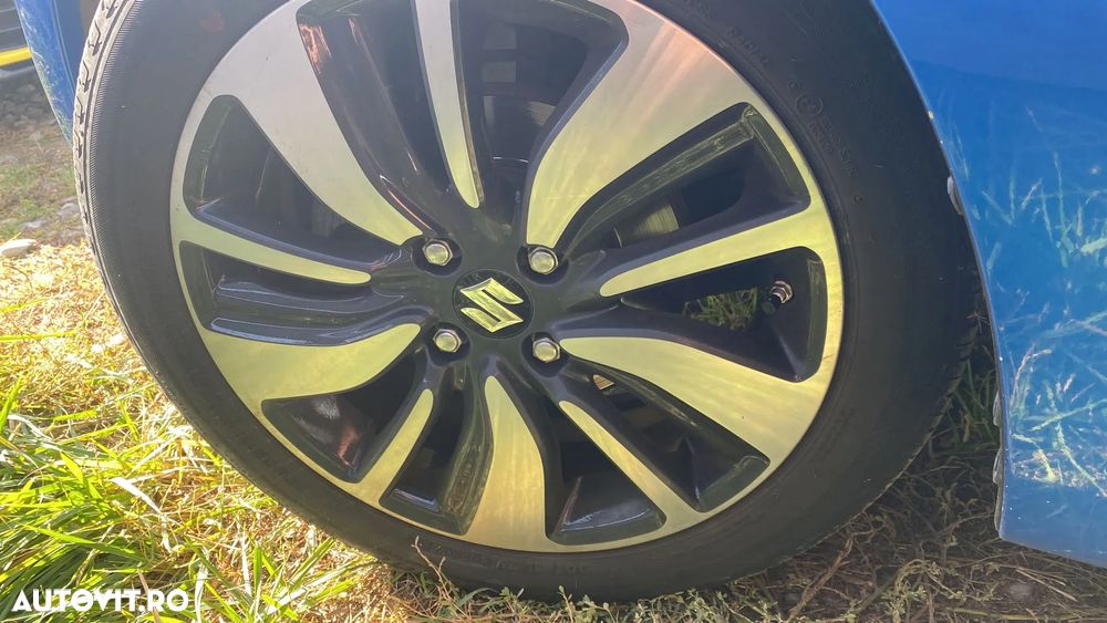 Suzuki Swift 1.0 BOOSTERJET Passion - 4