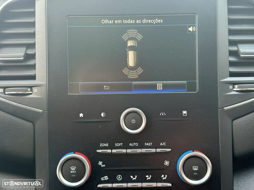 Renault Mégane Sport Tourer 1.5 dCi Intens - 32