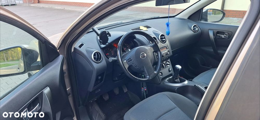 Nissan Qashqai - 5