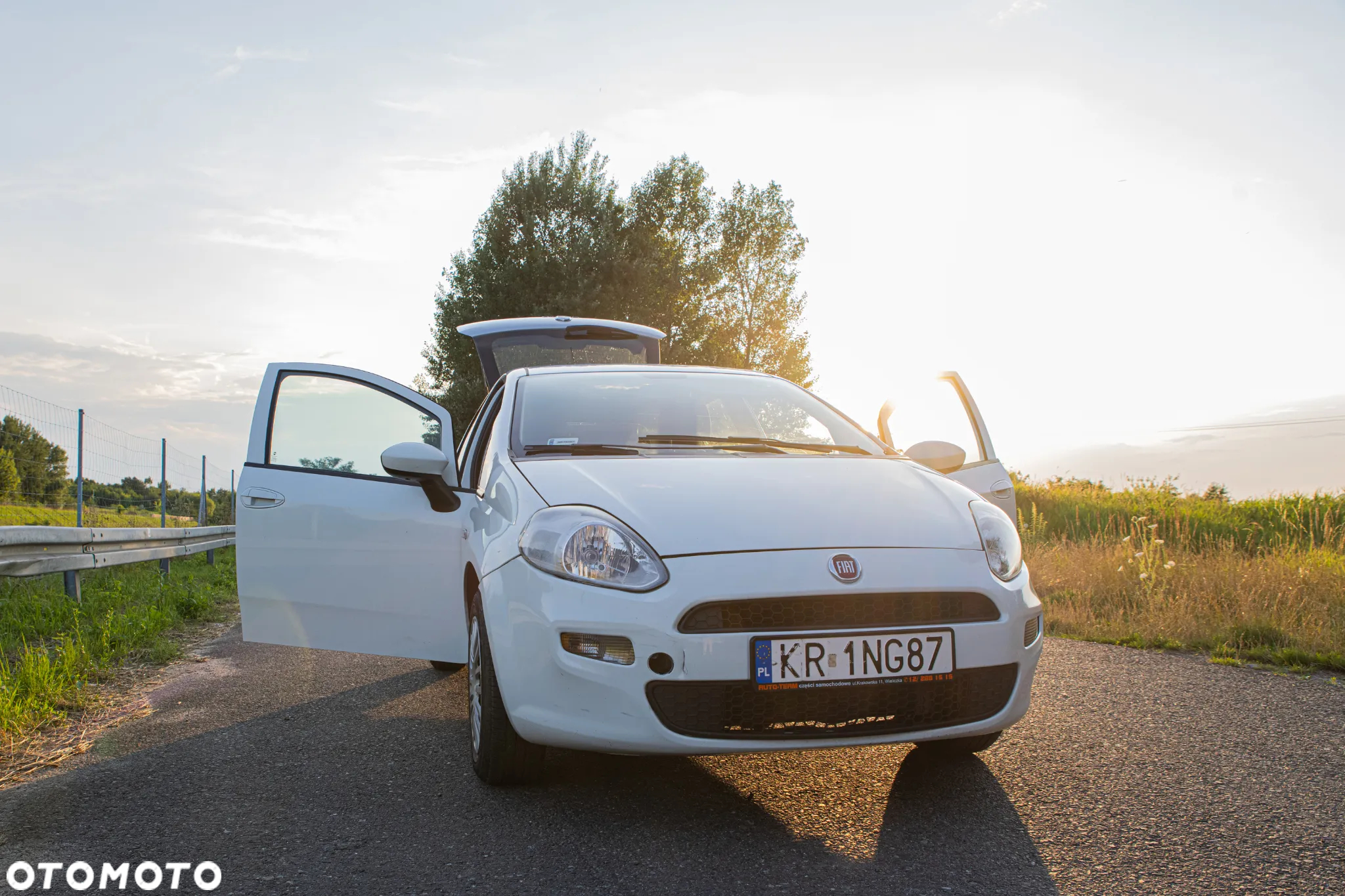 Fiat Punto 1.4 Easy S&S Euro6 - 10