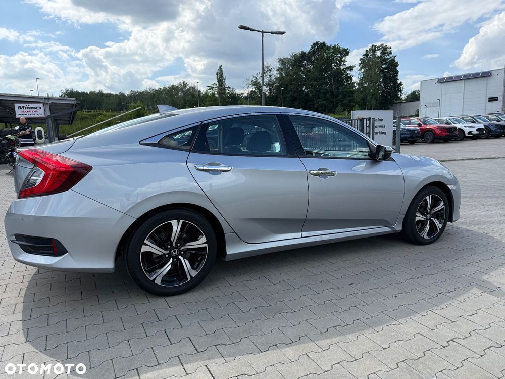 Honda Civic 1.5 T Elegance - 5