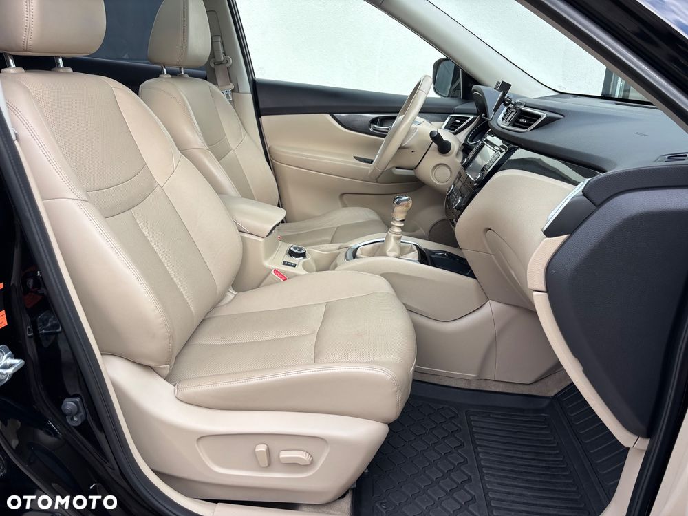 Nissan X-Trail 1.6 DCi Tekna 4WD EU6 - 35