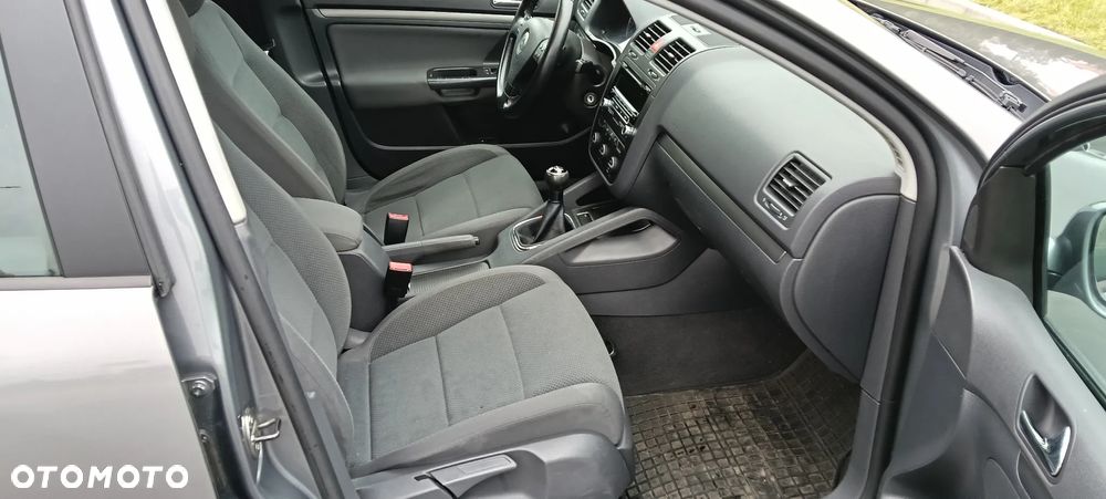 Volkswagen Golf 1.4 Comfortline - 11