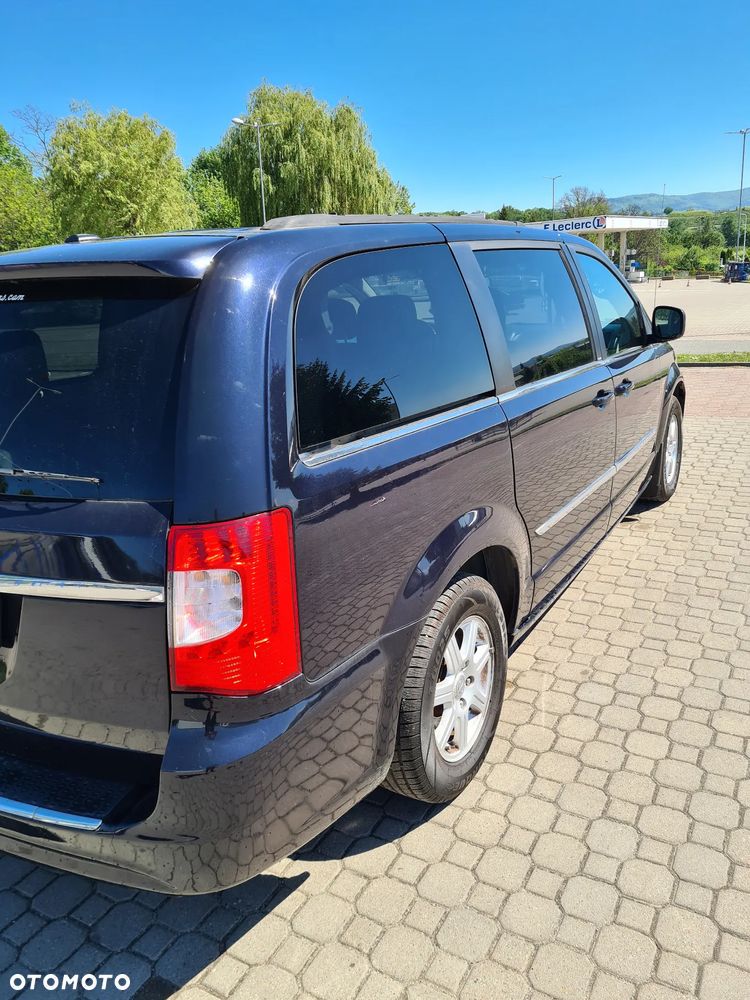 Chrysler Town & Country 3.8 Touring - 4