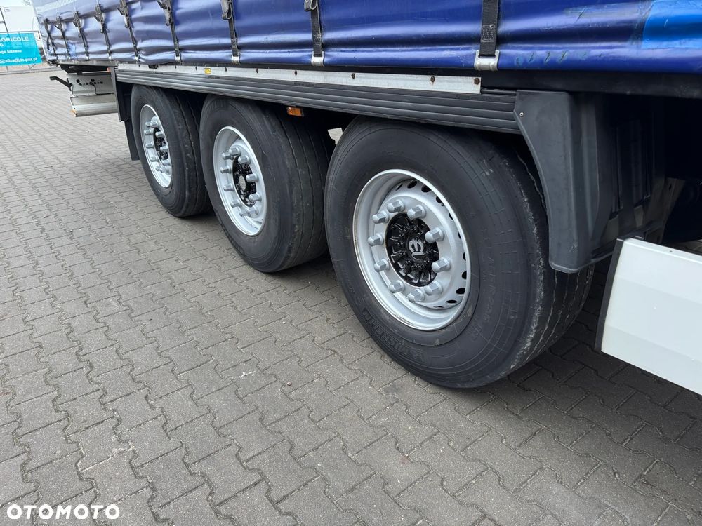 Krone SD Firanka Certyfikat XL, Dach podnoszony - 20