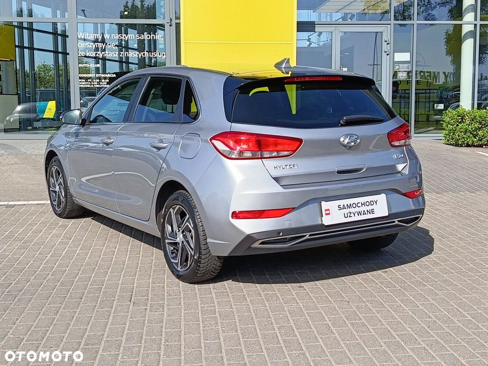 Hyundai i30 1.5 T-GDI 48V Smart - 9