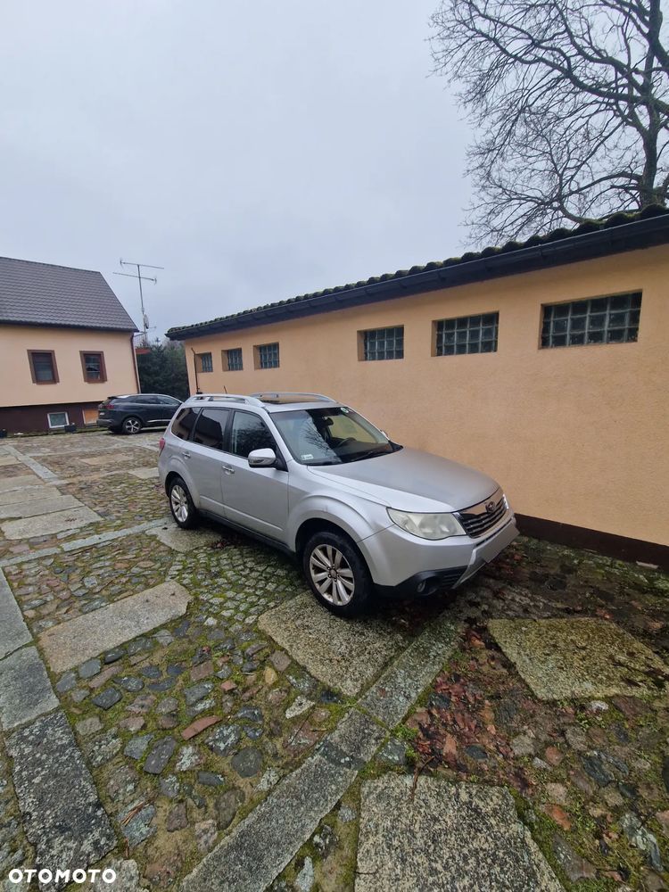 Subaru Forester 2.5X Automatik - 33