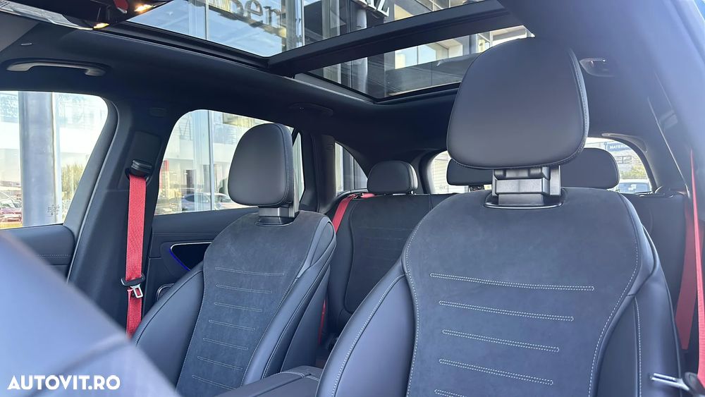 Mercedes-Benz GLC 300 e 4Matic 9G-TRONIC AMG Line Advanced - 16