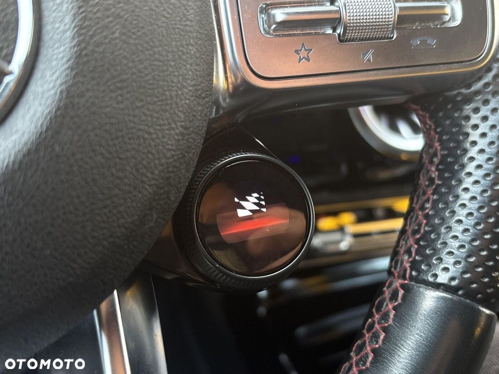 Mercedes-Benz Klasa A 45 S AMG 4-Matic 8G-DCT - 23