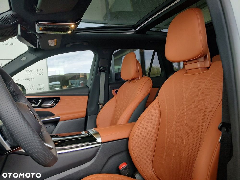 Mercedes-Benz GLC - 8