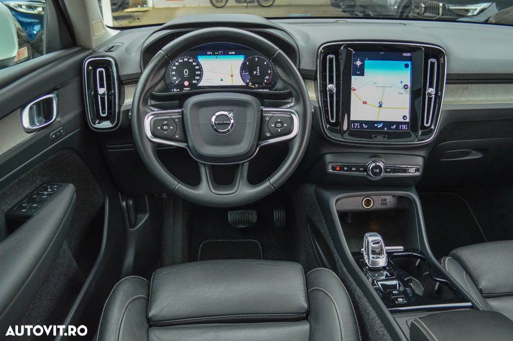 Volvo XC 40 D4 AWD Inscription - 34