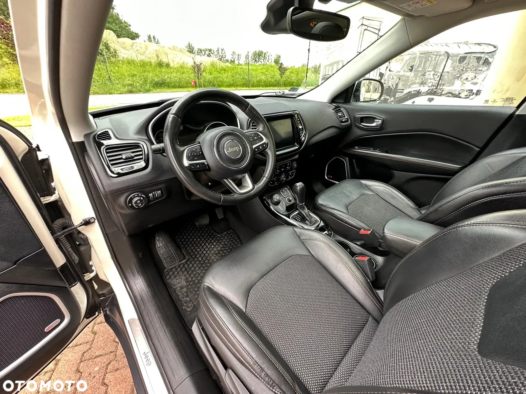 Jeep Compass 1.4 TMair Limited 4WD S&S - 27