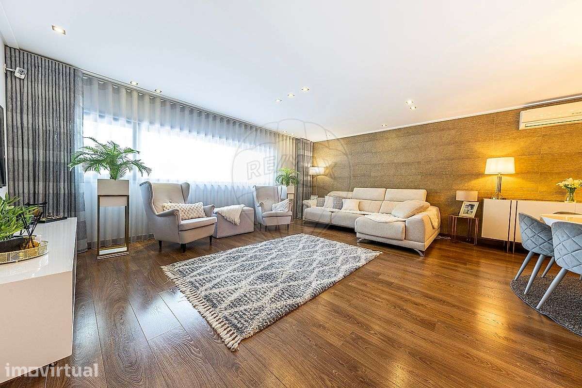 Apartamento T4 para venda - Grande imagem: 2/33