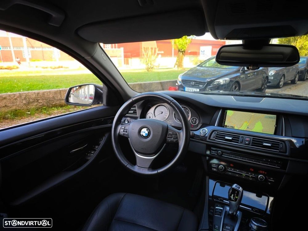 BMW 520 d Line Luxury Auto - 23