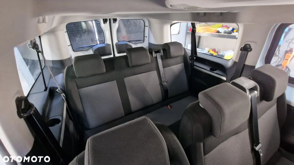 Toyota ProAce Kombi 2.0 D-4D Long 2,8t - 8