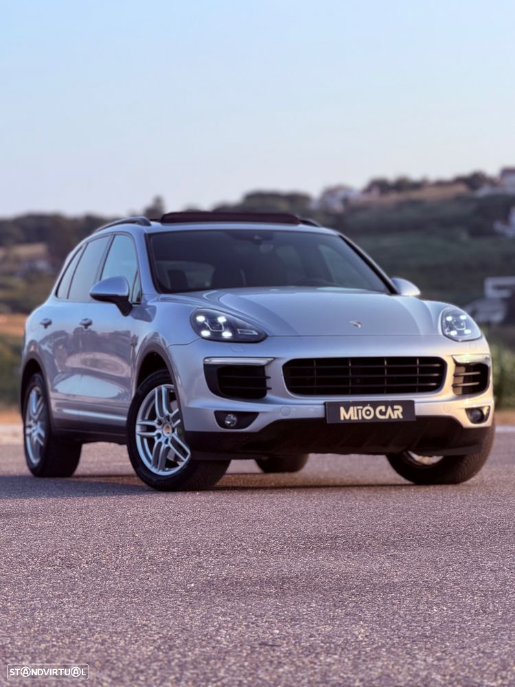 Porsche Cayenne S - 25