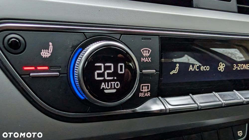 Audi A4 Avant 35 TFSI Sport S tronic - 26