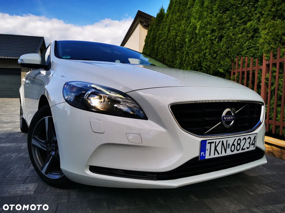 Volvo V40 - 1