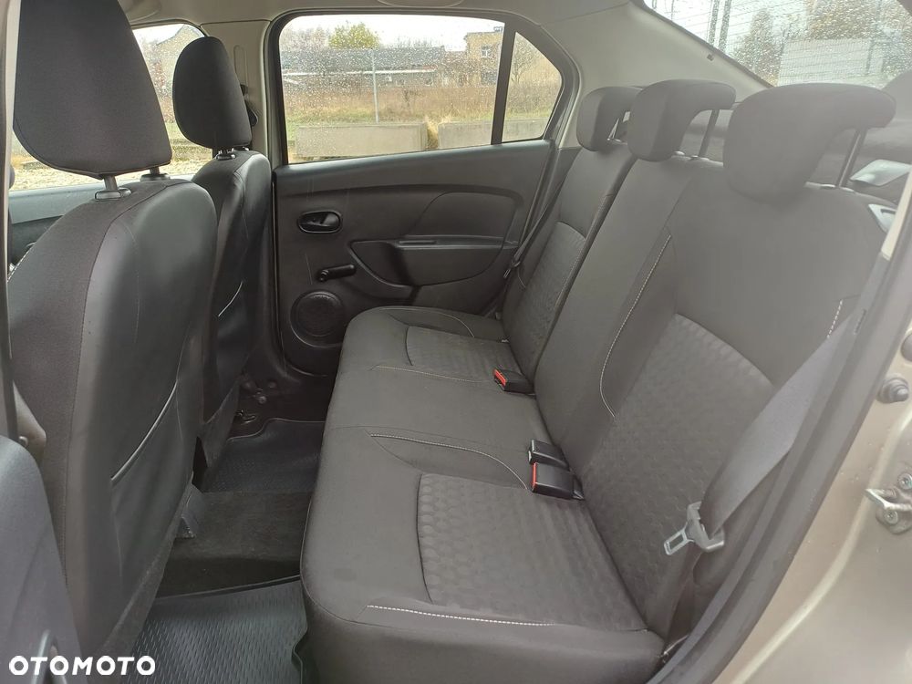 Dacia Logan - 12