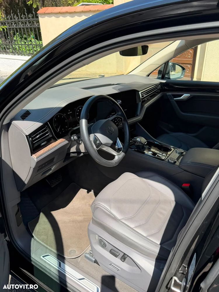Volkswagen Touareg V6 TDI Style - 4