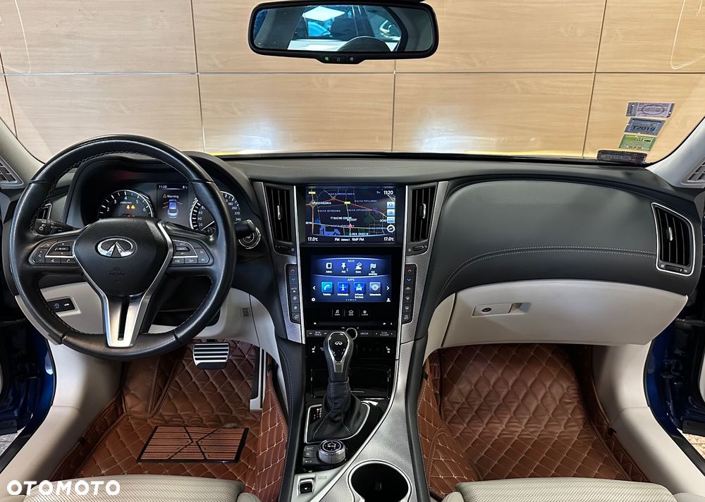 Infiniti Q50 2.0t Sport - 11