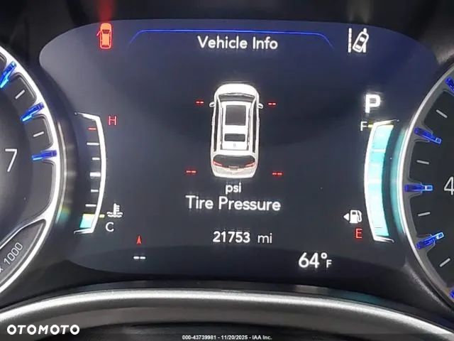 Chrysler Pacifica - 8