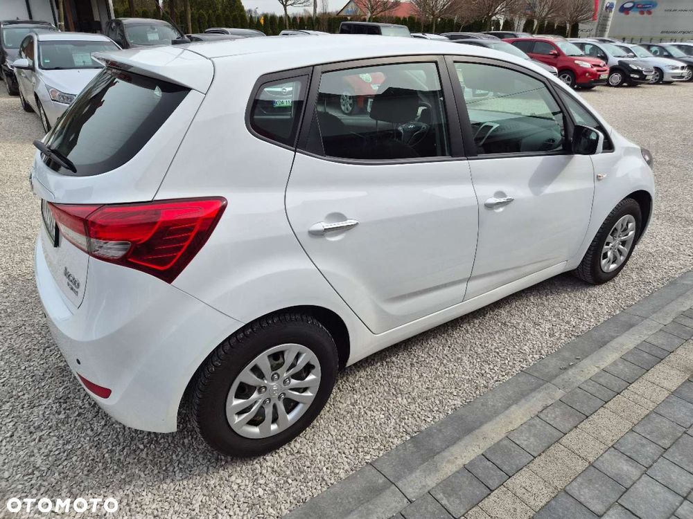 Hyundai ix20 - 11