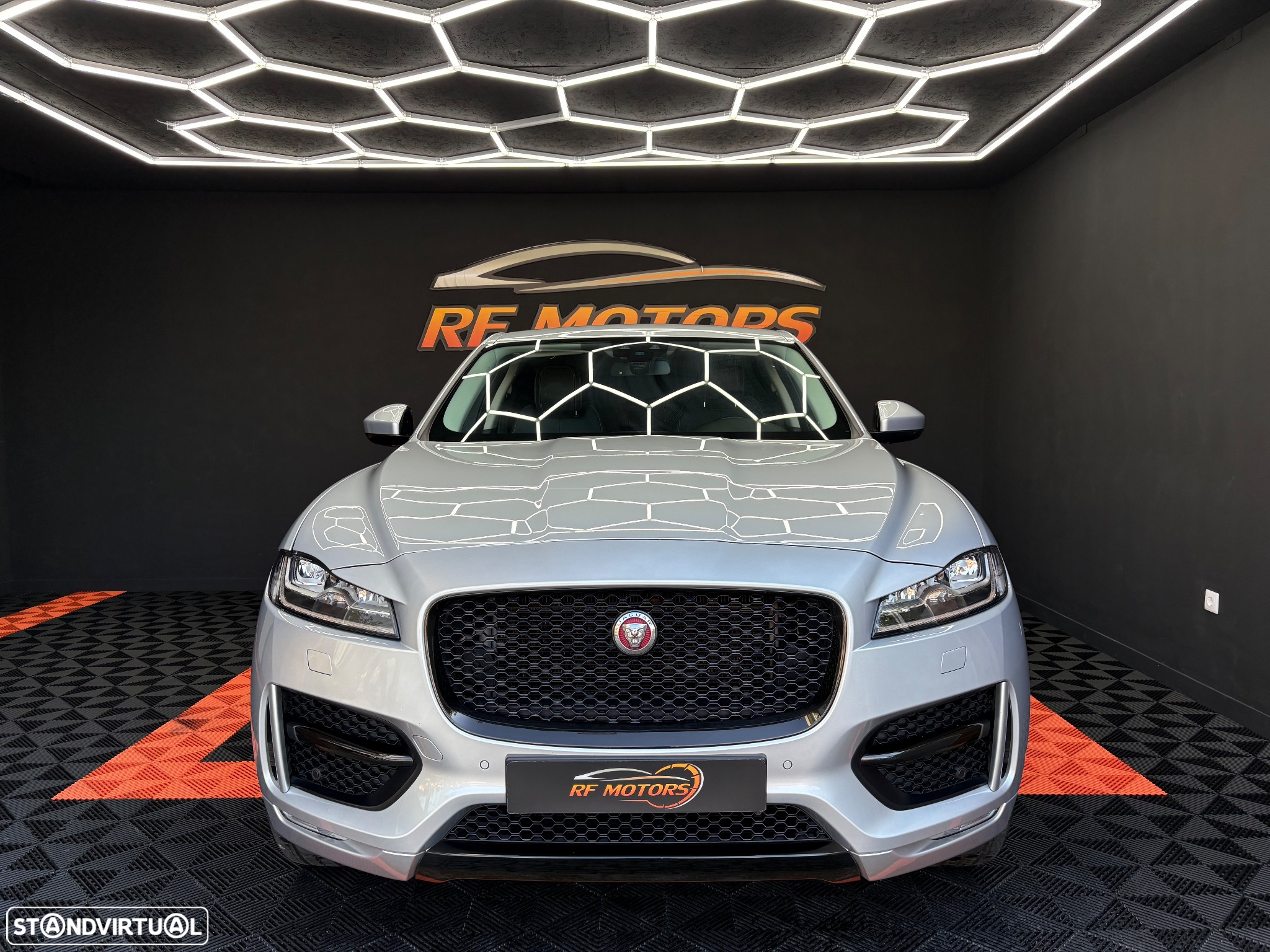 Jaguar F-Pace 20d Aut. R-Sport - 2