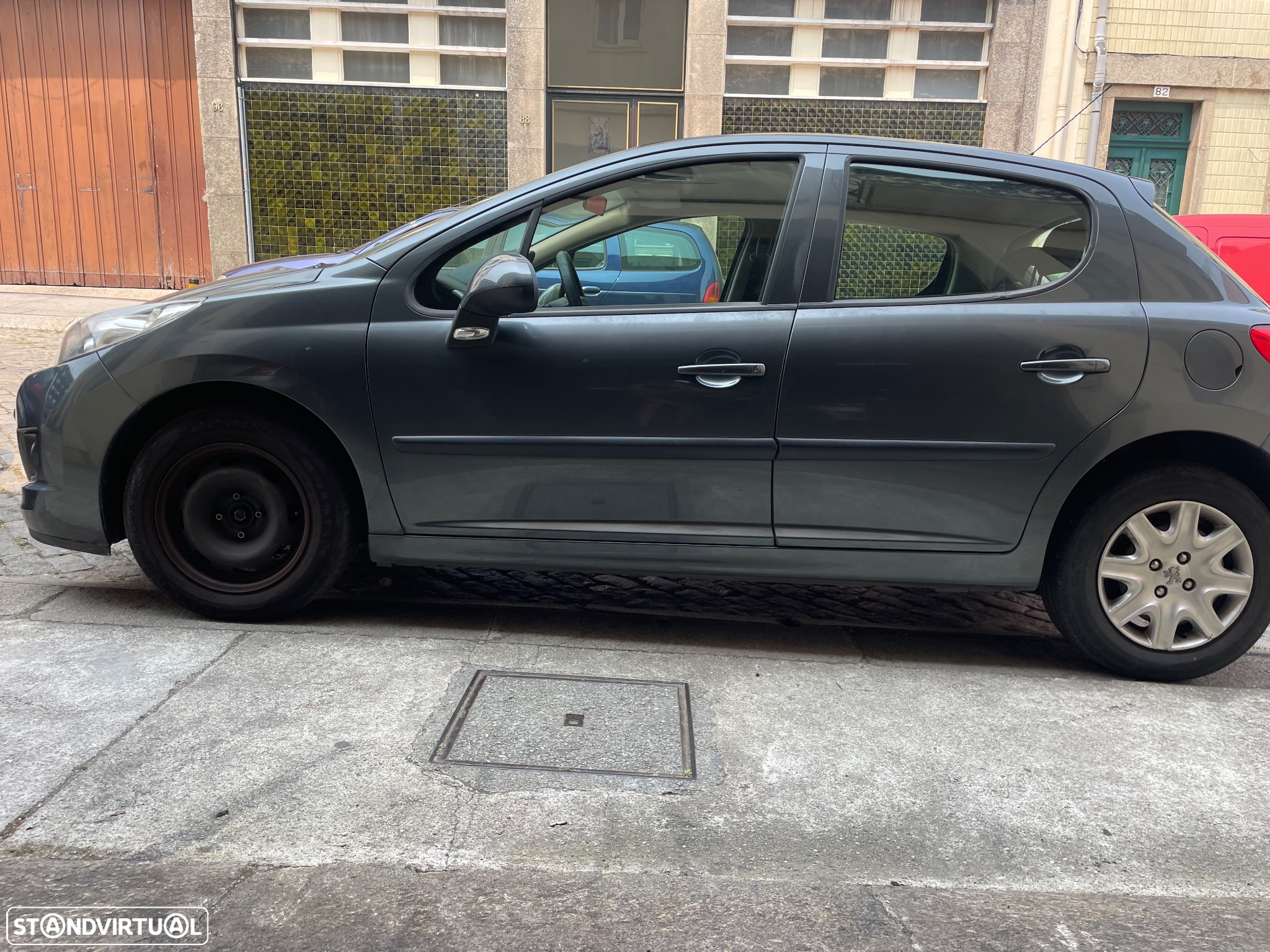 Peugeot 207 1.4 16V Active - 16
