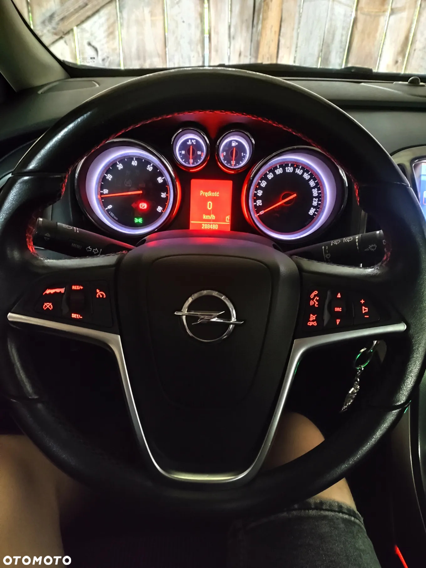 Opel Astra 1.4 Turbo Cosmo - 12