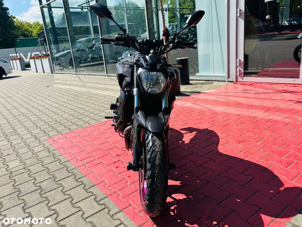 Yamaha MT - 8