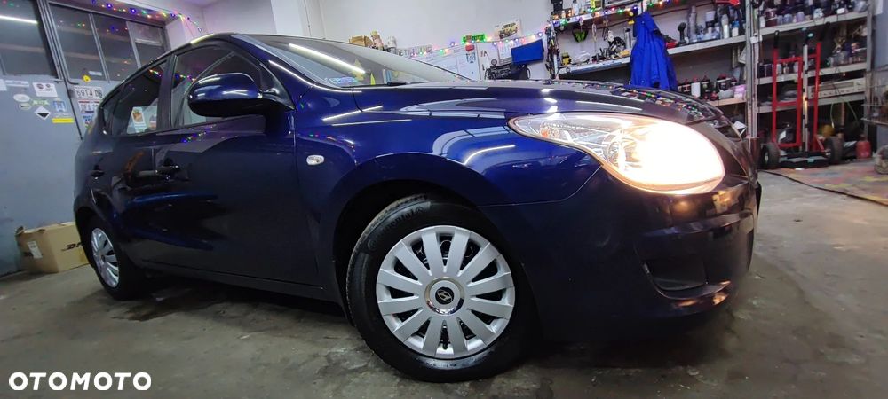 Hyundai i30 1.6 CRDi Comfort - 1