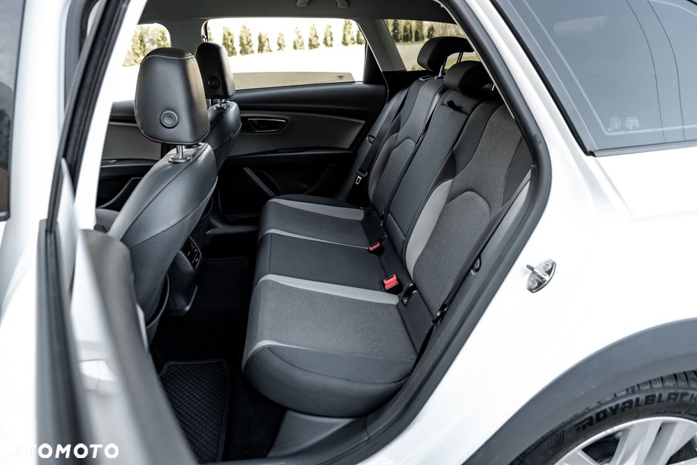 Seat Leon Sportstourer 2.0 TDI Start&Stop 4Drive DSG X-Perience - 21