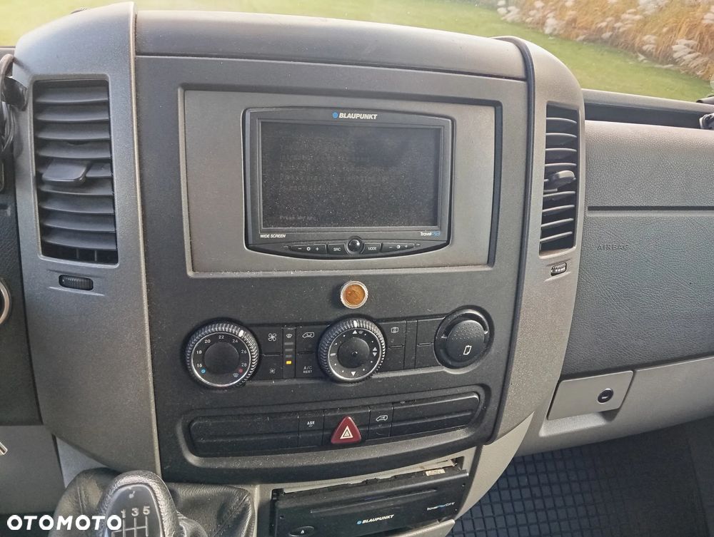Volkswagen Crafter - 12