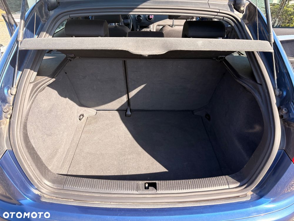 Audi A3 Sportback 1.6 Ambition - 13