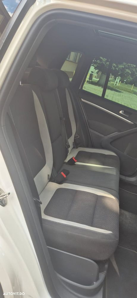 Volkswagen Tiguan - 7