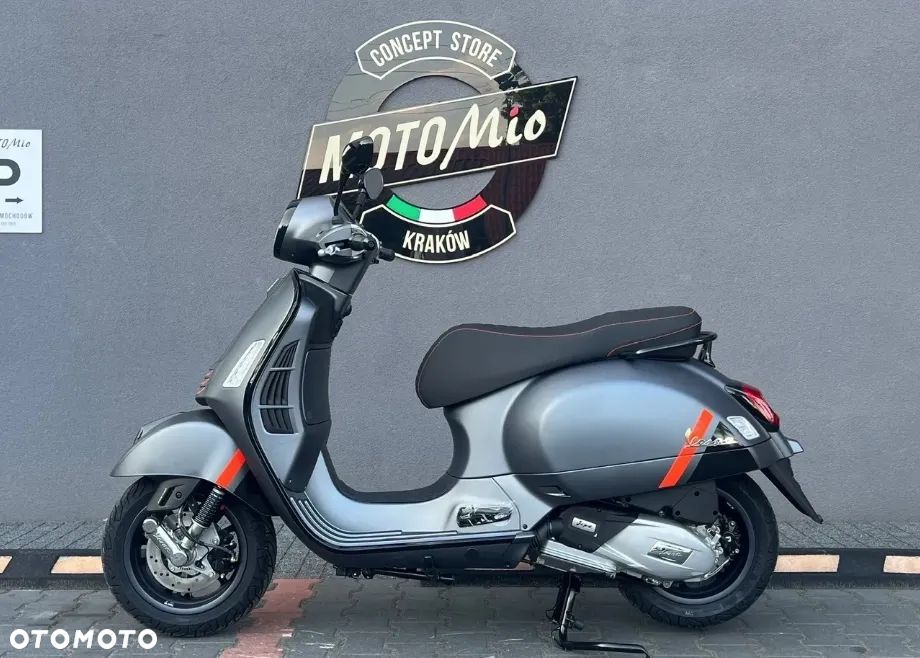 Vespa GTS - 4