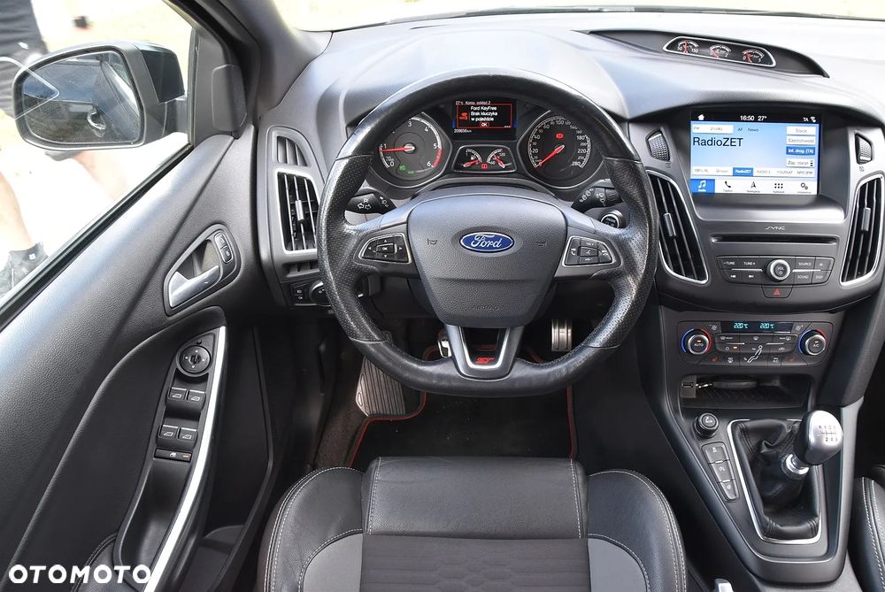 Ford Focus SW 2.0 TDCi ST - 21