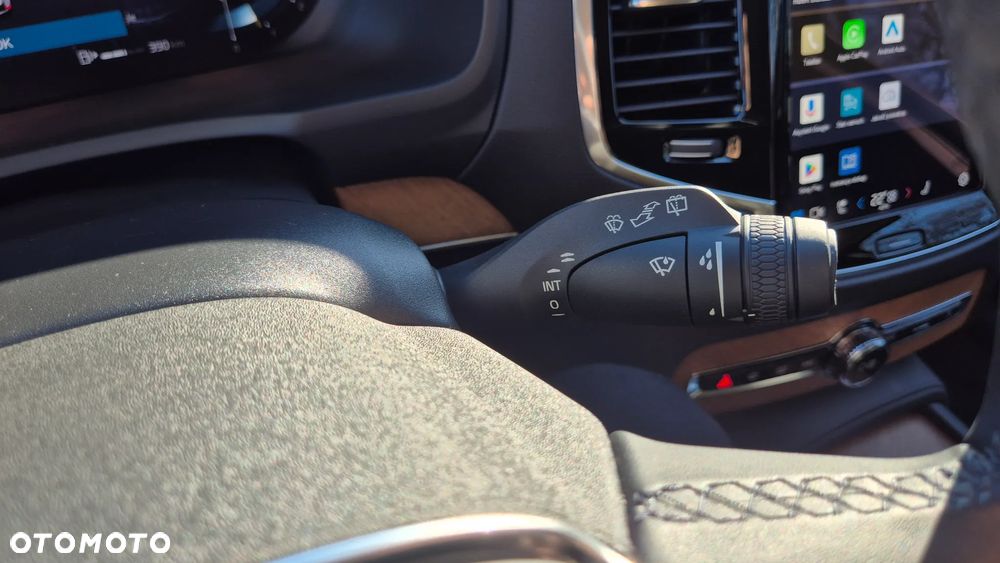 Volvo XC 90 - 32