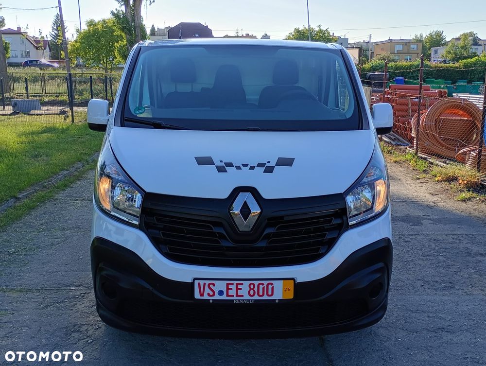 Renault Trafic - 2